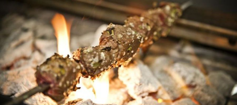 A Comer Pela Madeira Fora: Peixe, Carne e Fruta