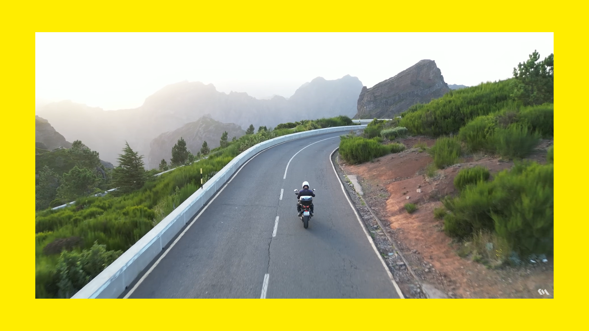 Découvrez Madère à deux roues avec Kanał Motocyklowy et Vive Madeira.